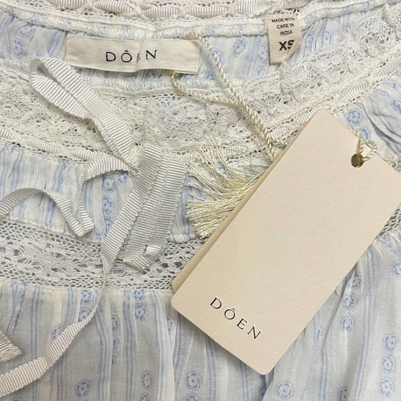 DOEN Misty Top White Blue Floral Lace Trim Cotton Blouse - Picture 10 of 10